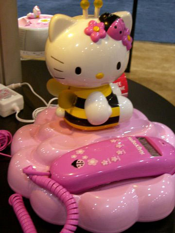 hello-kitty-ces-05.jpg