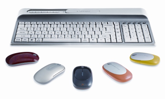 kensington_desktop_set_p.jpg kensington_desktop_set_p.jpg