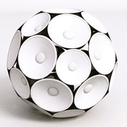 altavoz-pieter-maes.jpg