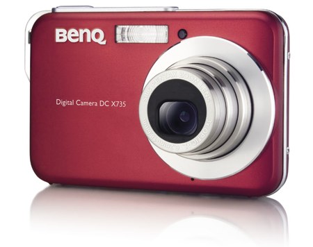 BenQ X735, ultradelgada y con 7 mp